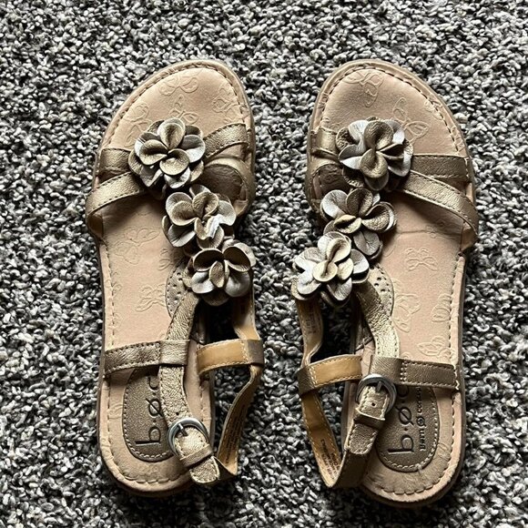 BOC Gold Flower Sandals Butterfly Sole Womens 9 Summer Floral Cottagecore Fairy - Picture 3 of 5